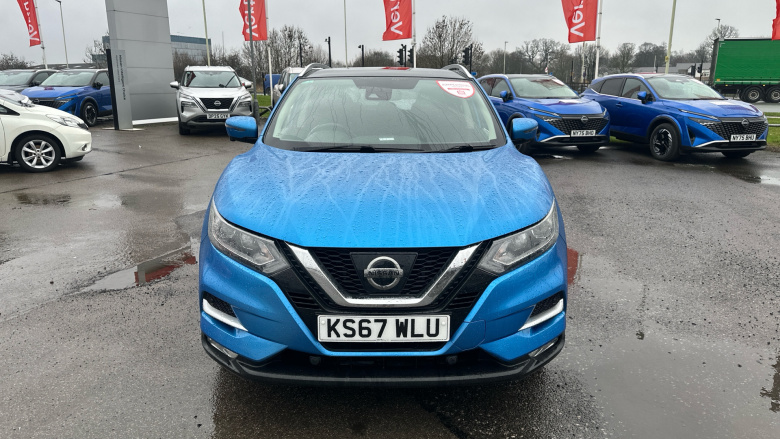 Nissan Qashqai 1.6 DiG-T N-Connecta 5dr Petrol Hatchback